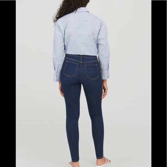 SPANX Ankle Skinny Jeans in Midnight Shade - Picture 3 of 8